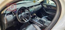 جاگوار F-Pace